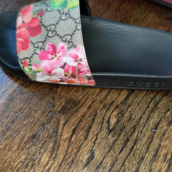 Gucci bloom slides - Picture 10 of 16